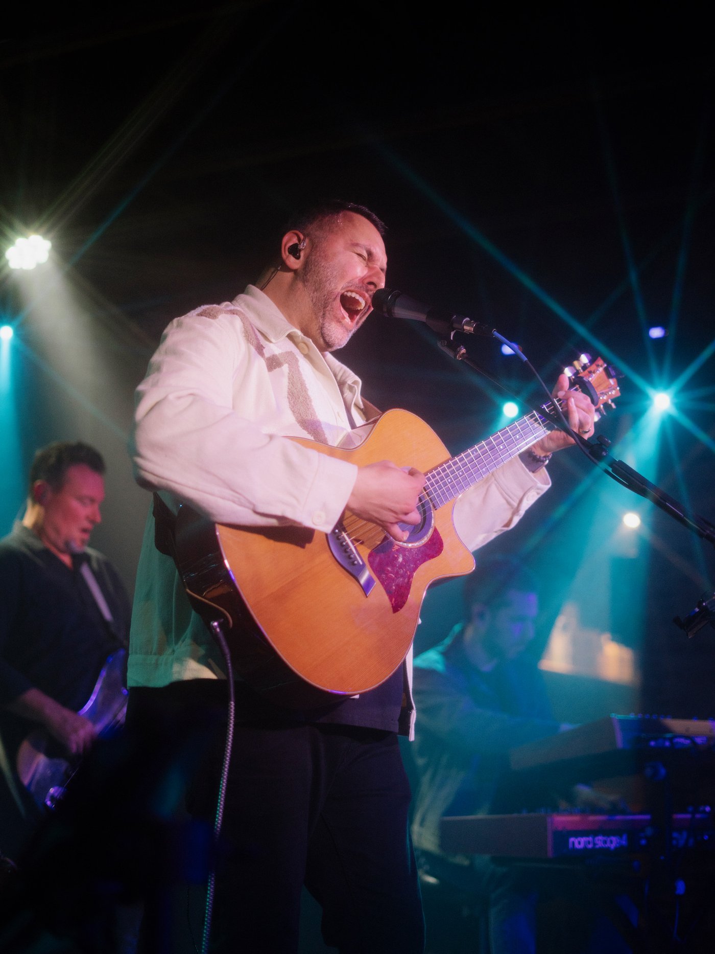 Michael Venia performing with Carbon City Lights